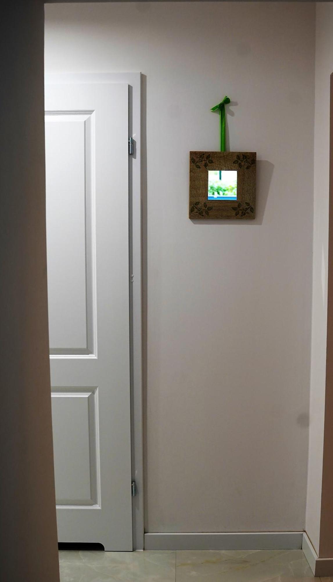 Nice Apartament With Small Tub Варшава Екстер'єр фото
